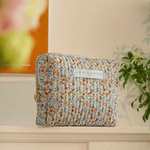 Trousse de toilette 18 cm Iris