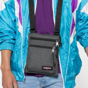 Sac bandoulière Rusher 1.5 Litres Black denim Sac bandoulière Rusher 1.5 Litres Black denim